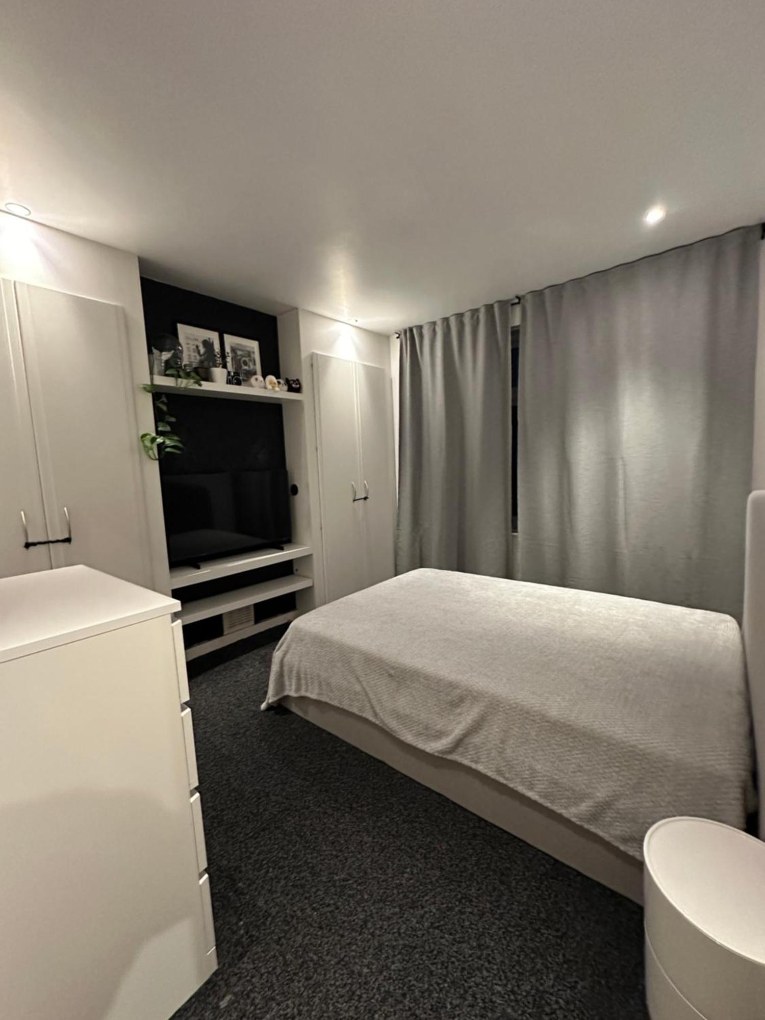 Luxury Bedroom Excel Londres